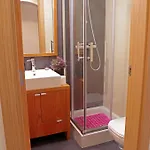 @ Poolside Lejlighed *