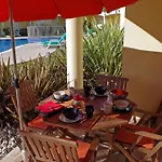 דירה @ Poolside אלבופיירה
